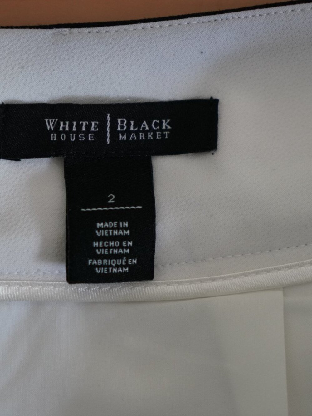 White House Black Market-Wmns XS-White/Black Quilted Suit Set-Minor Flaws - Picture 8 of 12